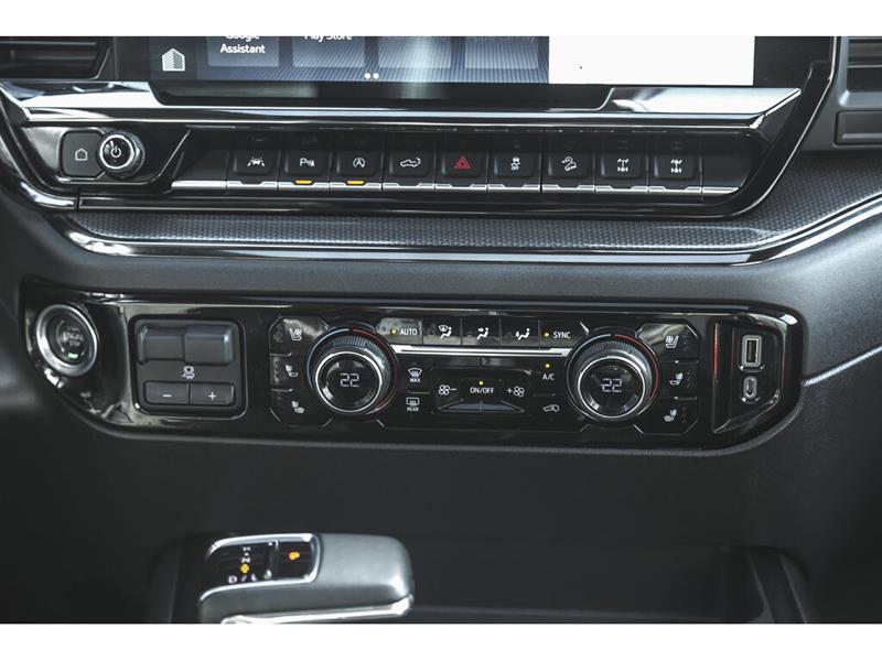 chevrolet Silverado 1500 2023 - 31