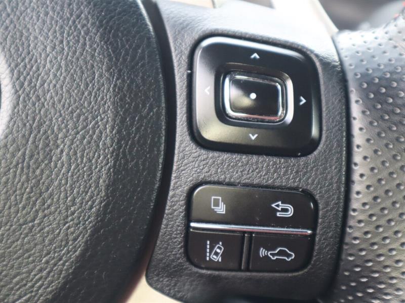 lexus IS  2020 - 25