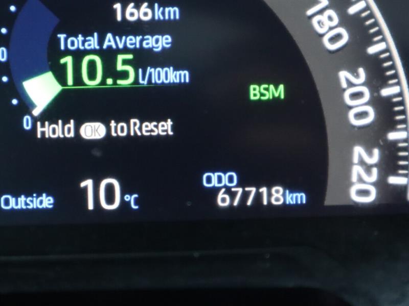 toyota RAV4 2019 - 26