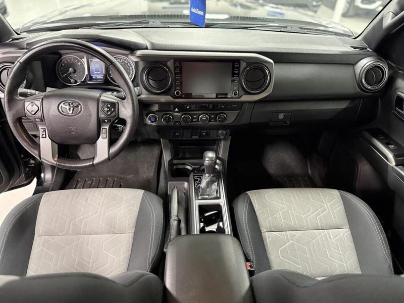 toyota Tacoma 2021 - 16