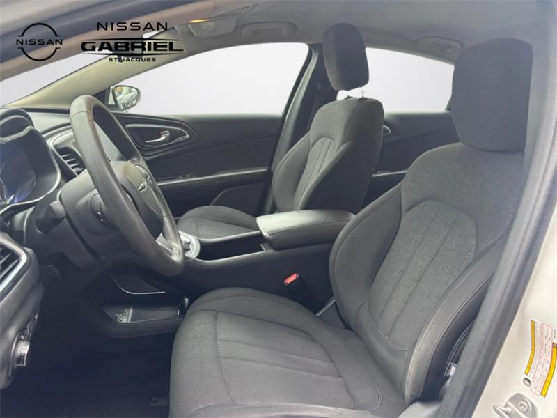 chrysler 200 2016 - 16