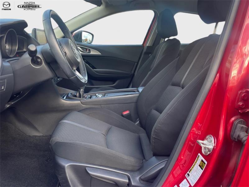 mazda Mazda3 2017 - 10