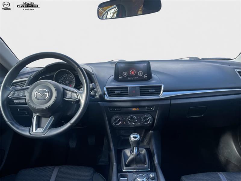 mazda Mazda3 2017 - 11