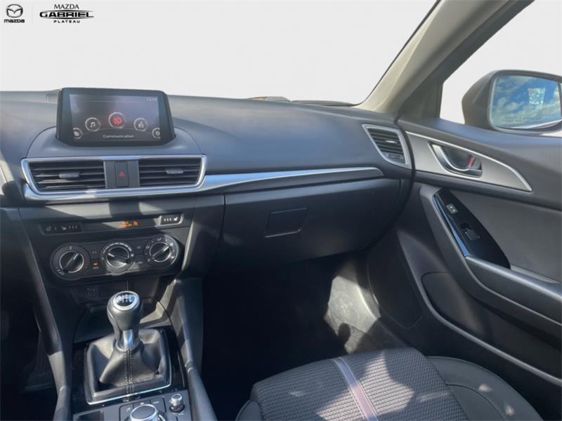 mazda Mazda3 2017 - 14