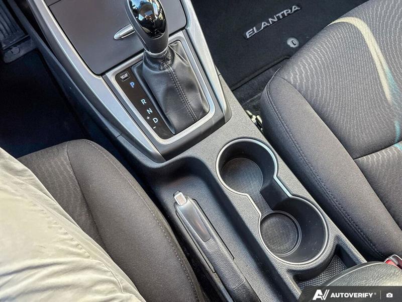 hyundai Elantra 2016 - 19