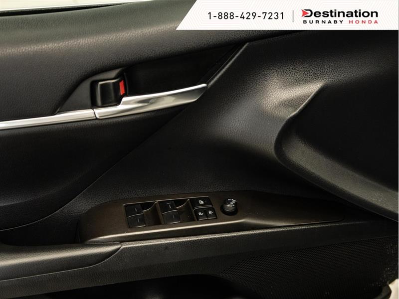 toyota Camry 2023 - 12