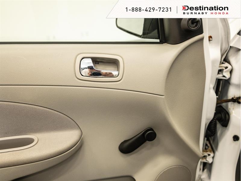 chevrolet Cobalt 2010 - 12