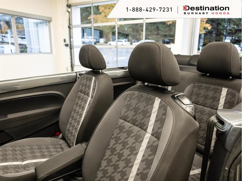 volkswagen Beetle Convertible 2017 - 15