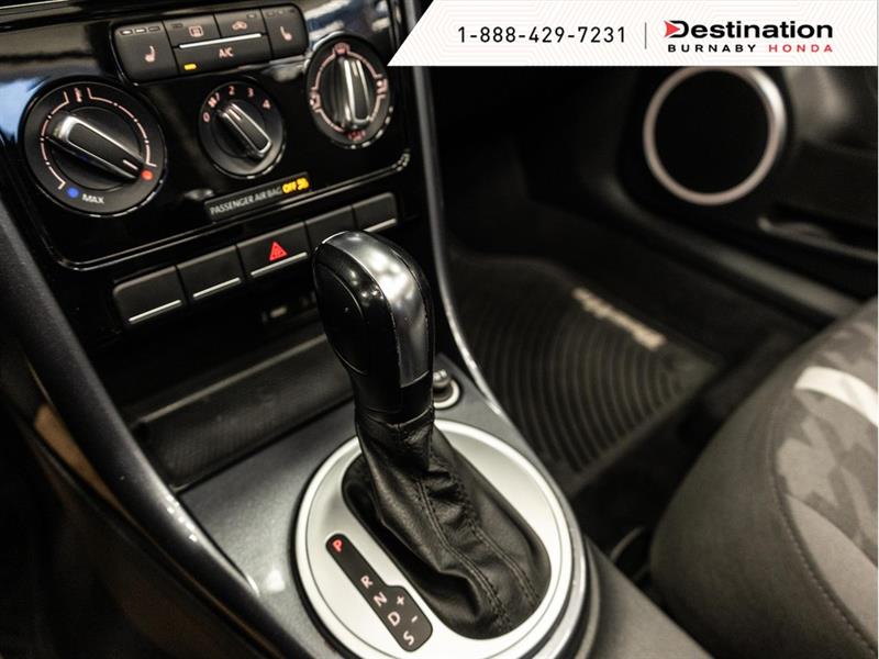 volkswagen Beetle Convertible 2017 - 21