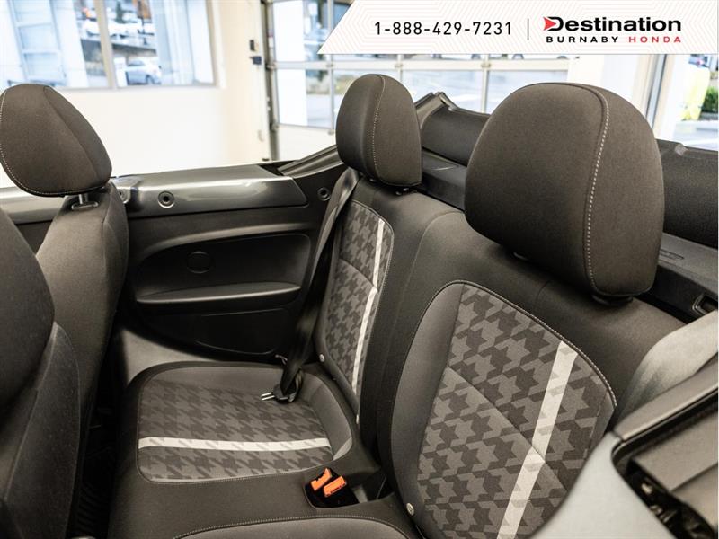 volkswagen Beetle Convertible 2017 - 25