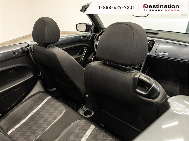 volkswagen Beetle Convertible 2017 - 26