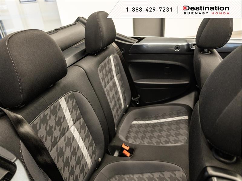 volkswagen Beetle Convertible 2017 - 27