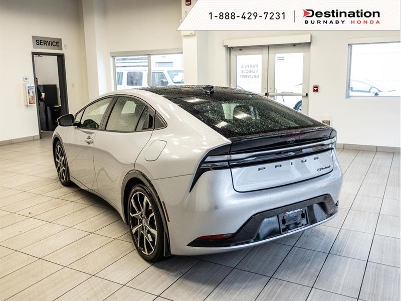 toyota Prius Prime 2024 - 10