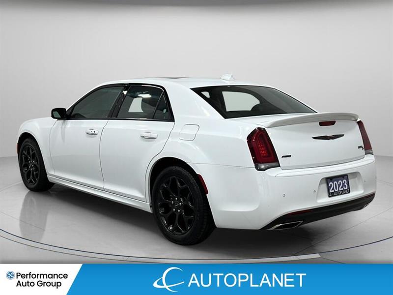chrysler 300S 2023 - 7