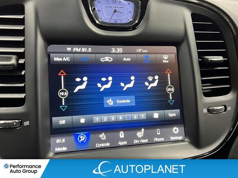 chrysler 300S 2023 - 29