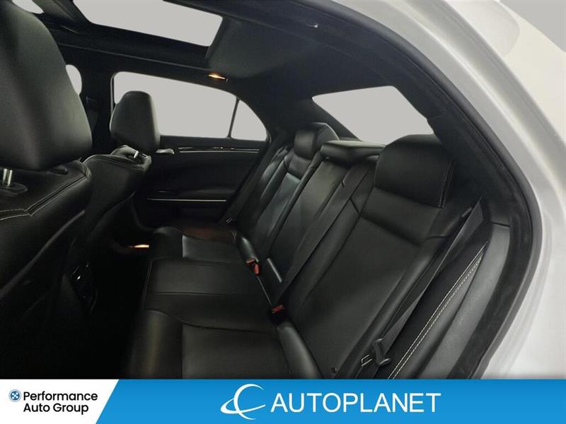 chrysler 300S 2023 - 32