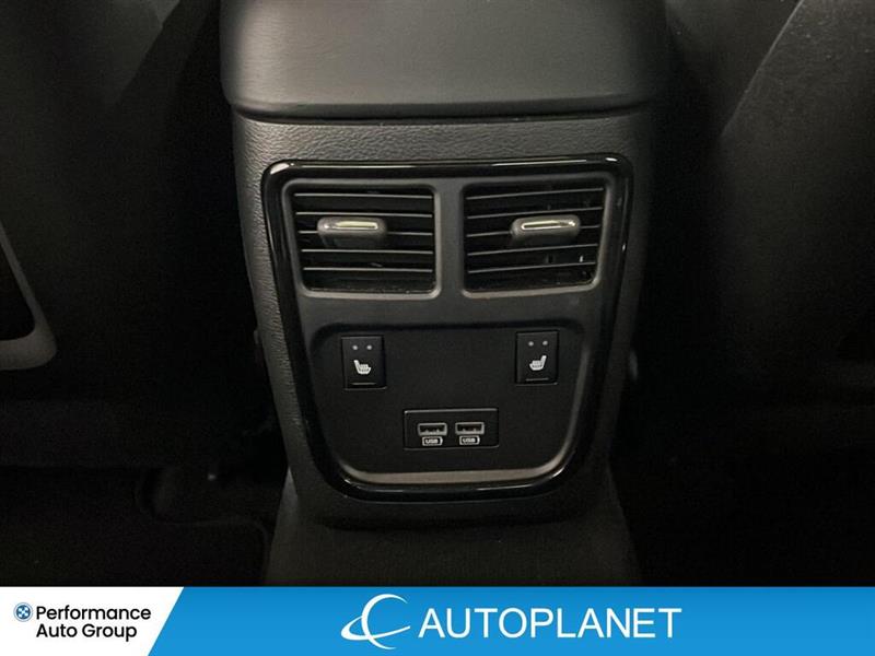 chrysler 300S 2023 - 33