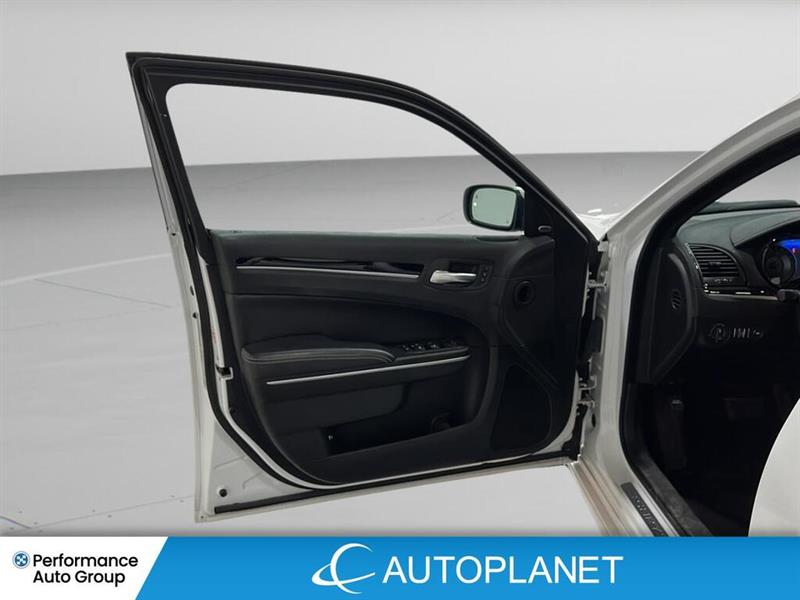 chrysler 300S 2023 - 35