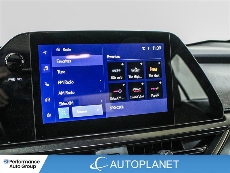 lexus UX 250H 2023 - 33