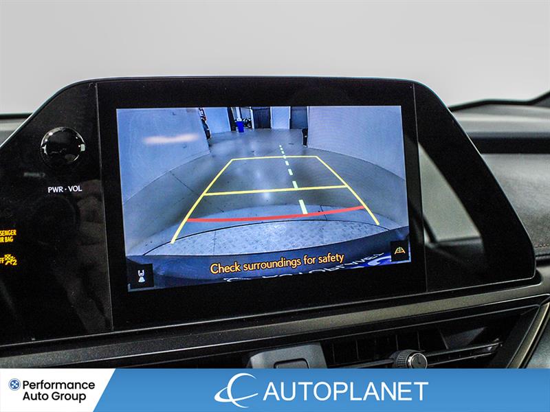 lexus UX 250H 2023 - 35