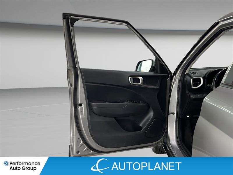 hyundai Venue 2023 - 25