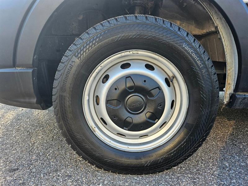 ford Transit fourgon utilitaire 2022 - 10