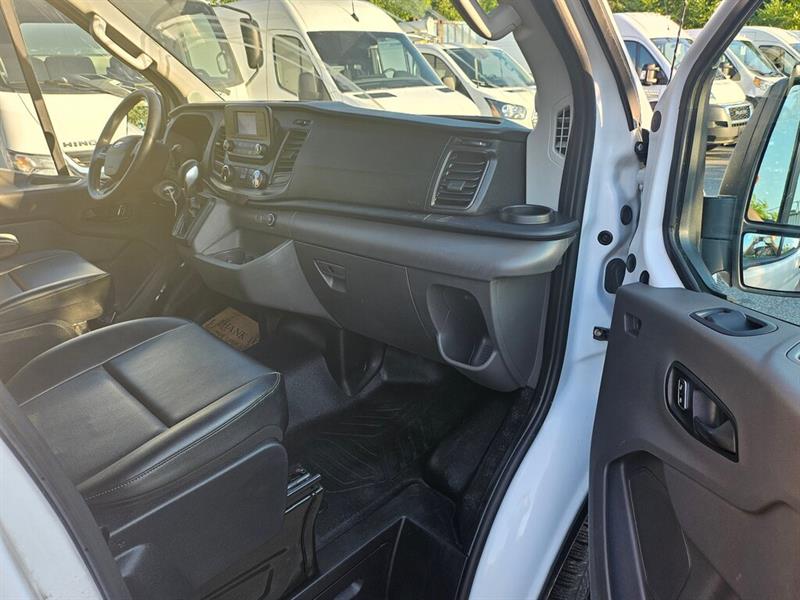 ford Transit fourgon utilitaire 2022 - 12