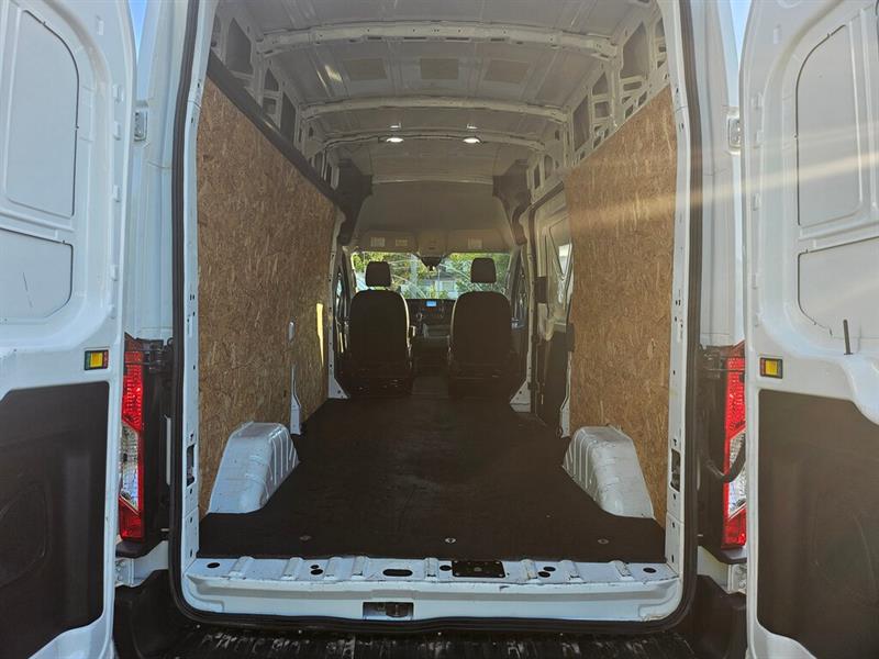 ford Transit fourgon utilitaire 2022 - 16