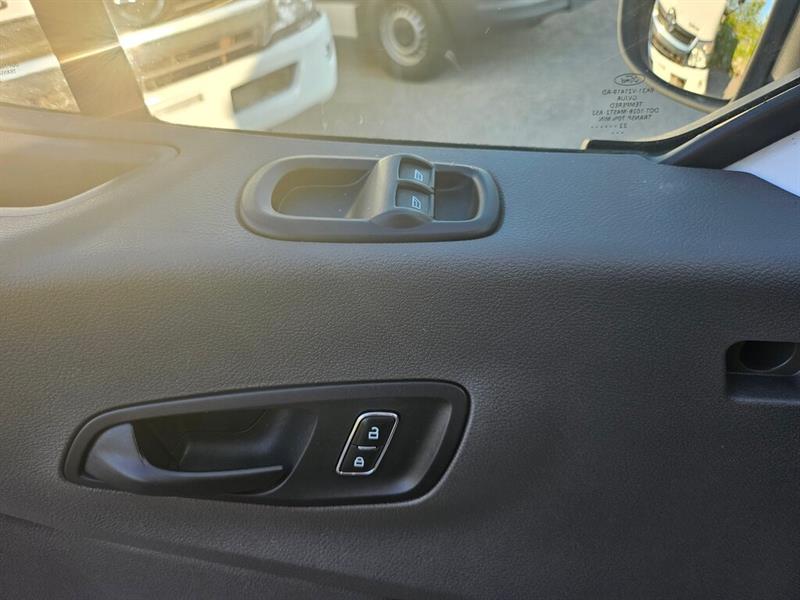 ford Transit fourgon utilitaire 2022 - 20