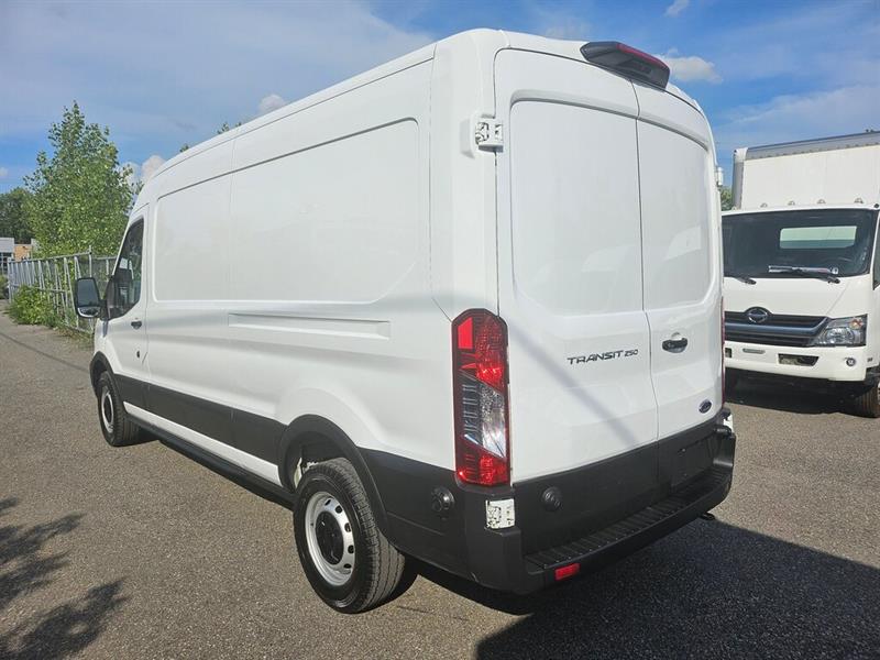 ford Transit fourgon utilitaire 2024 - 3