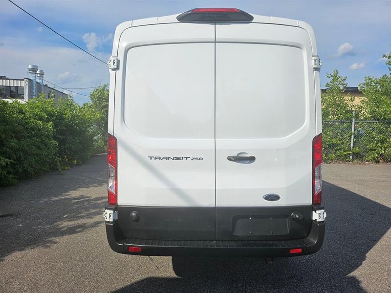 ford Transit fourgon utilitaire 2024 - 4