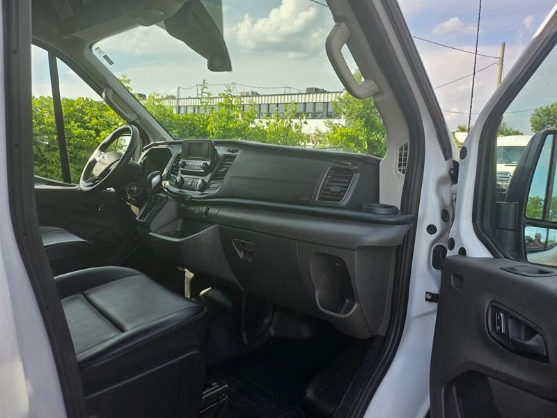 ford Transit fourgon utilitaire 2024 - 11