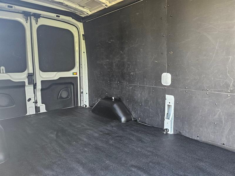 ford Transit fourgon utilitaire 2024 - 14