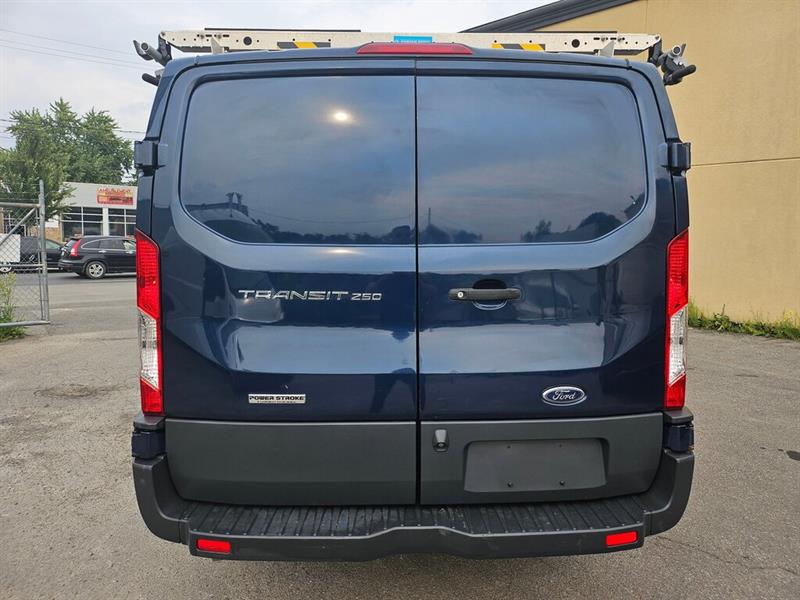 ford Transit fourgon utilitaire 2018 - 4