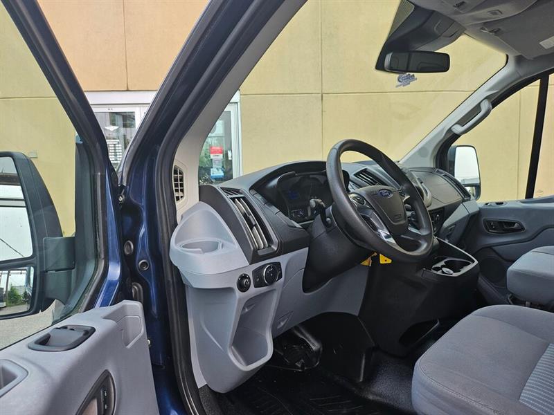 ford Transit fourgon utilitaire 2018 - 12