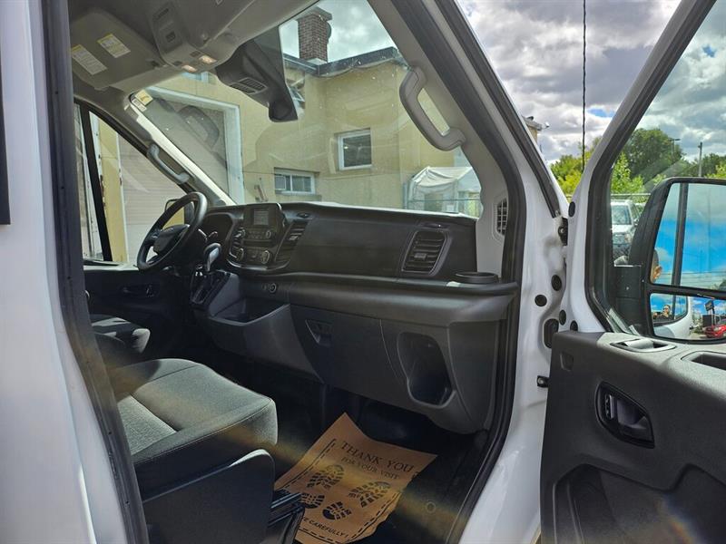 ford Transit fourgon utilitaire 2022 - 12