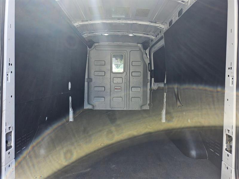 ford Transit fourgon utilitaire 2022 - 15
