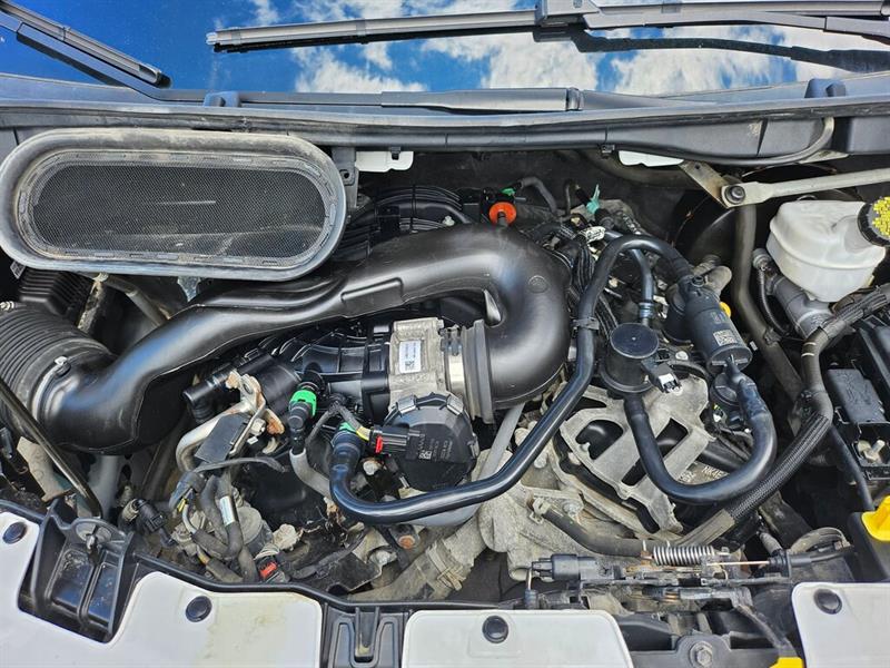 ford Transit fourgon utilitaire 2022 - 26