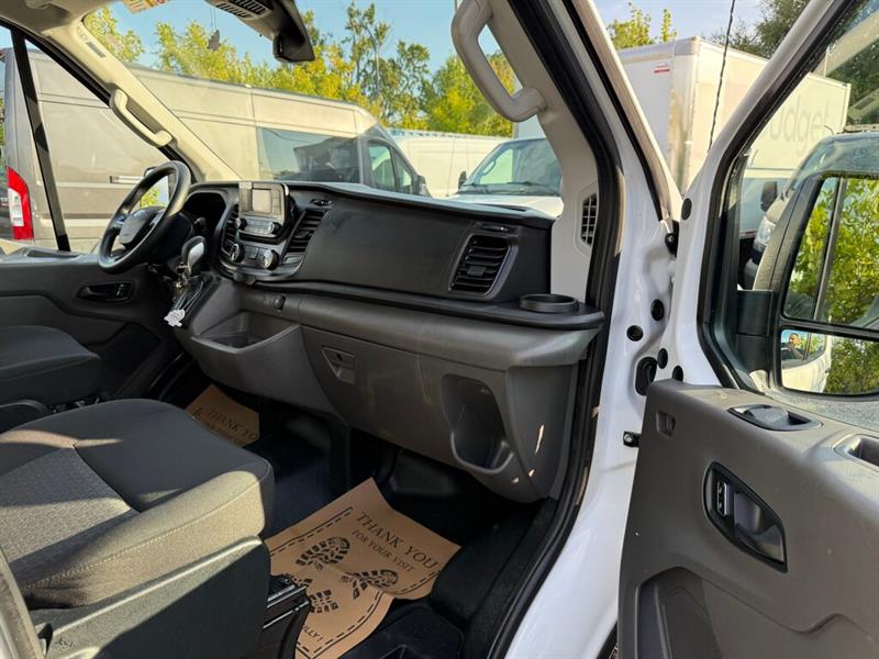 ford Transit fourgon utilitaire 2023 - 12