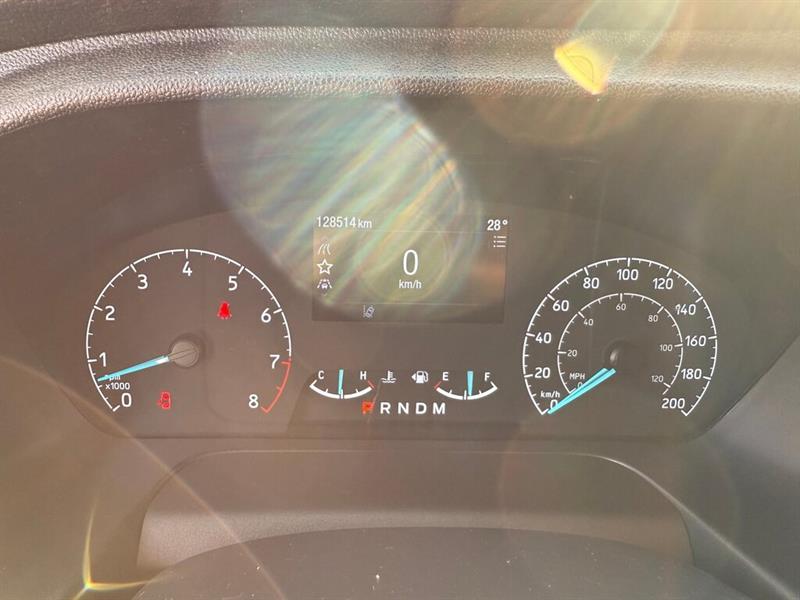 ford Transit fourgon utilitaire 2023 - 16