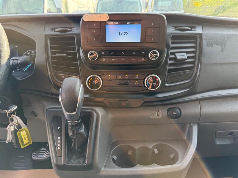 ford Transit fourgon utilitaire 2023 - 22