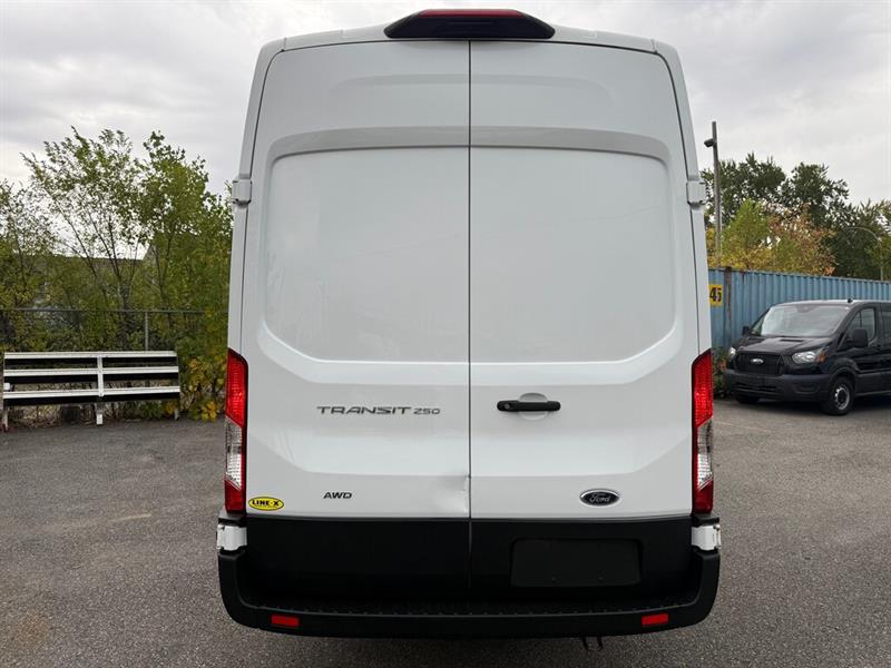 ford Transit fourgon utilitaire 2022 - 4
