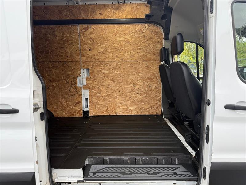 ford Transit fourgon utilitaire 2022 - 13