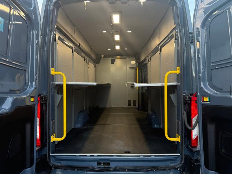 ford Transit fourgon utilitaire 2021 - 16