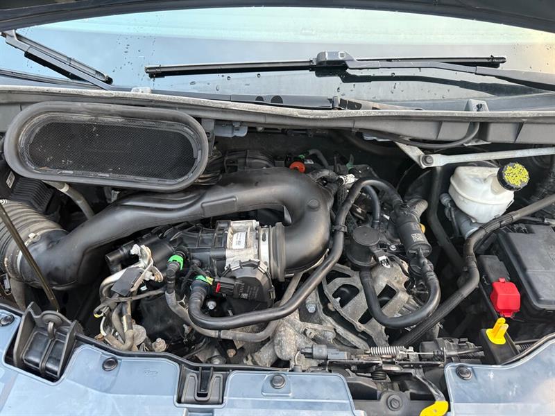 ford Transit fourgon utilitaire 2021 - 25
