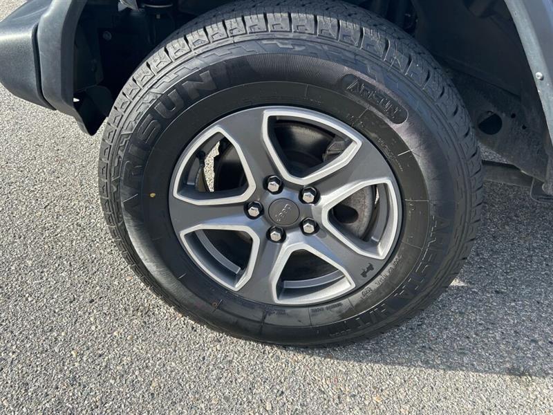 jeep Wrangler 2023 - 21