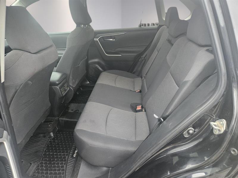 toyota RAV4 2019 - 11