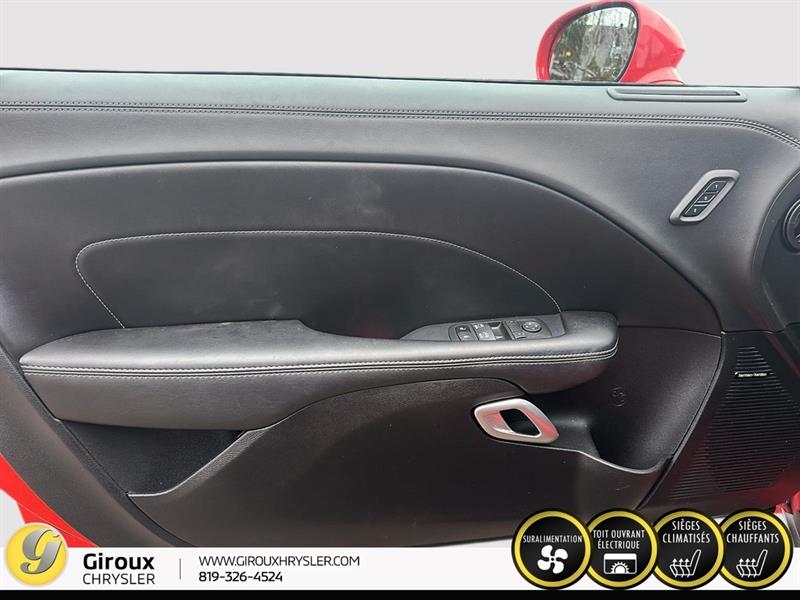 dodge Challenger 2022 - 13