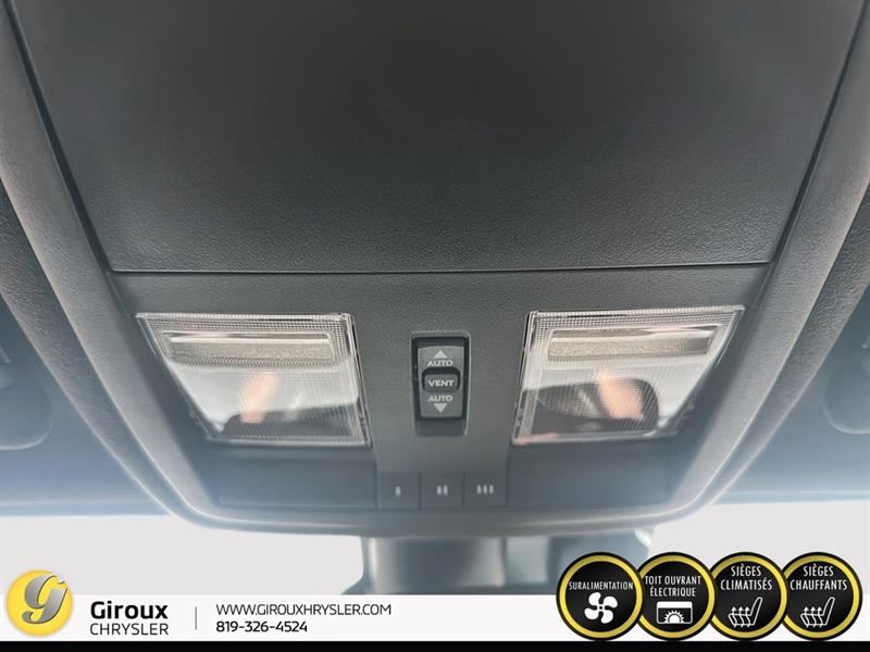 dodge Challenger 2022 - 22