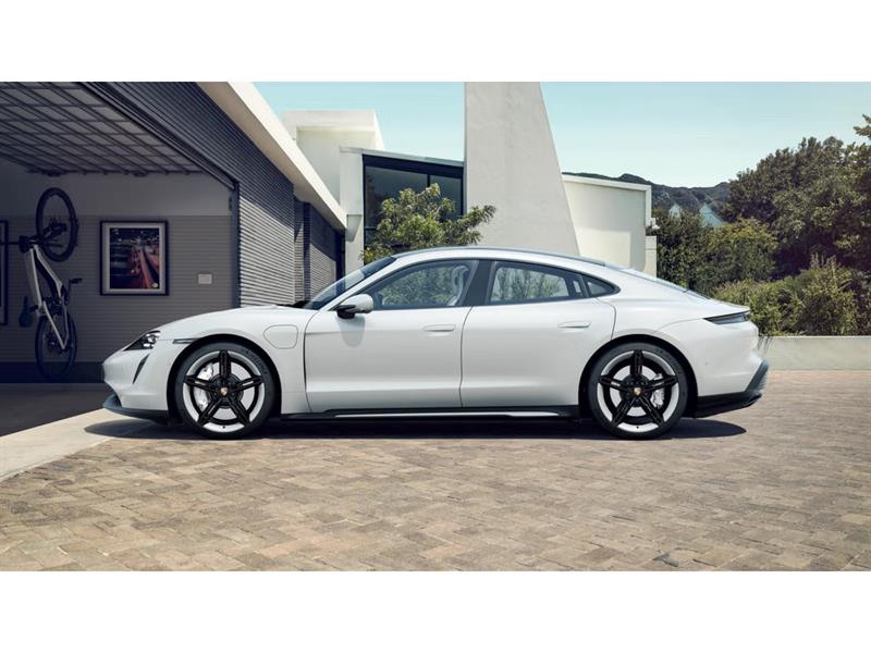 porsche Taycan 2023 - 2